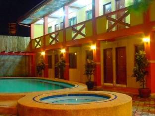 Oyo 631 Saltimboca Tourist In Bacolod Exterior photo